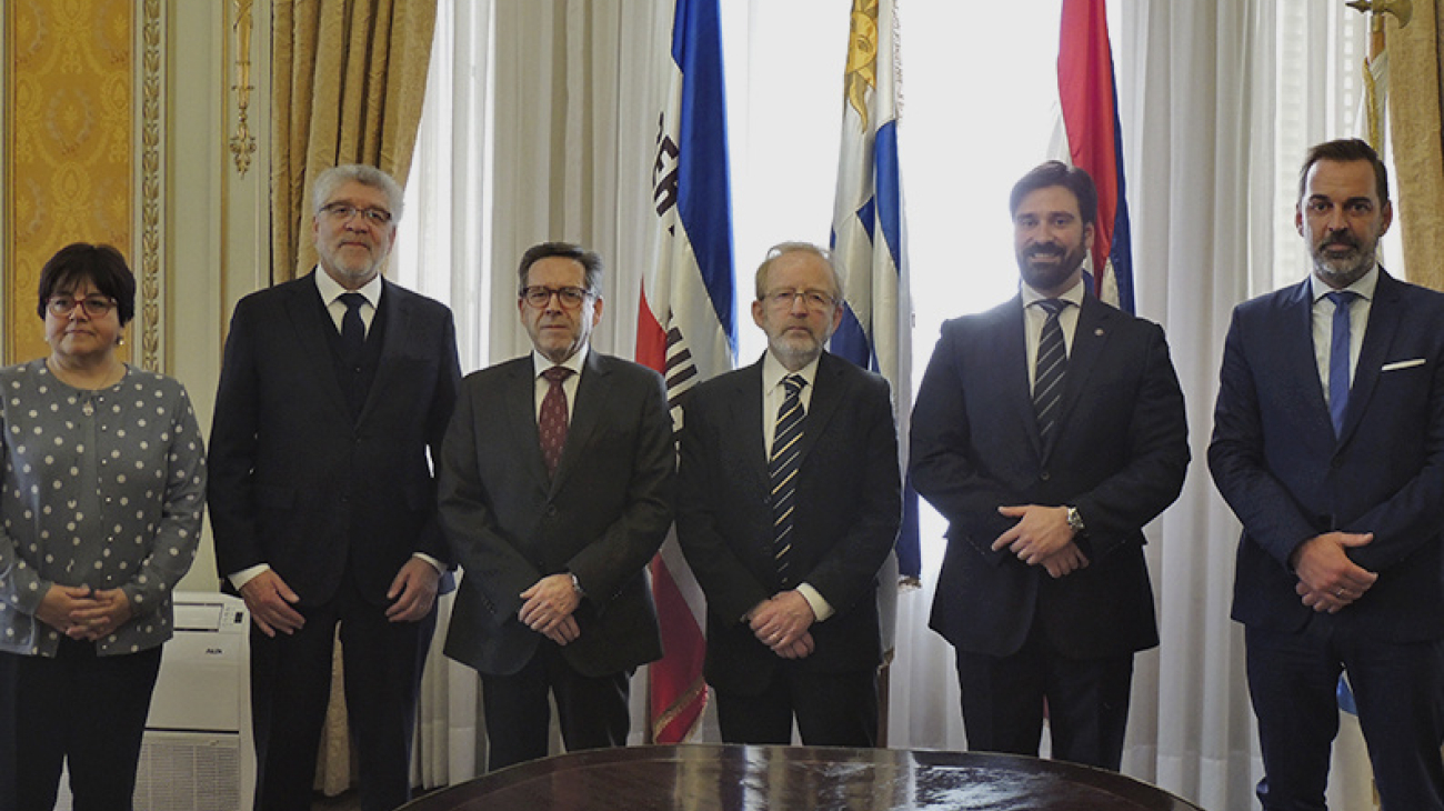 chile_turell-institucionales