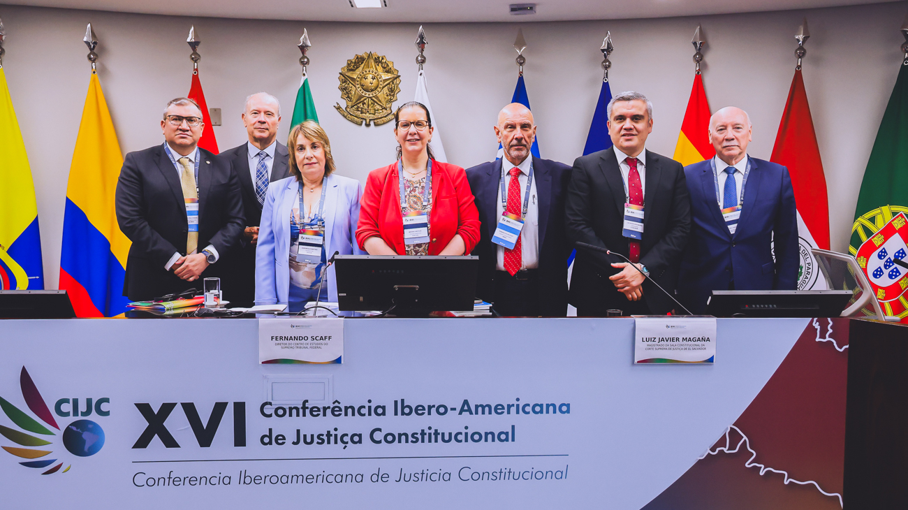 panel dedicado a las nuevas tecnologías y el Poder Judicial