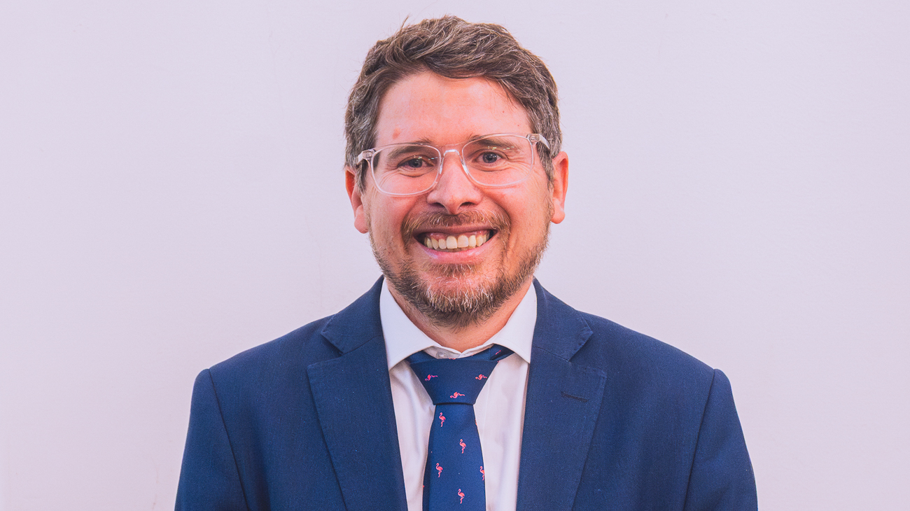 Dr. José Luis Nicola