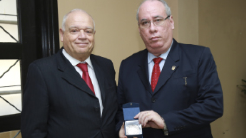 Ministro Pérez Manrique expone en reuniones sobre sustracción internacional de niños en Panamá