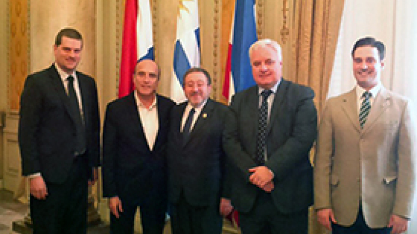 Presidente de la Suprema Corte recibió al Intendente de Montevideo en el Palacio Piria