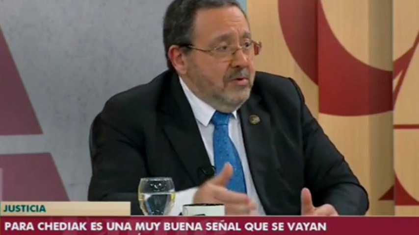 chediak_latardencasa_institucionales