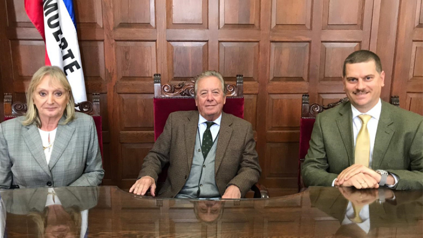 pesce_decaro_intendentecolonia