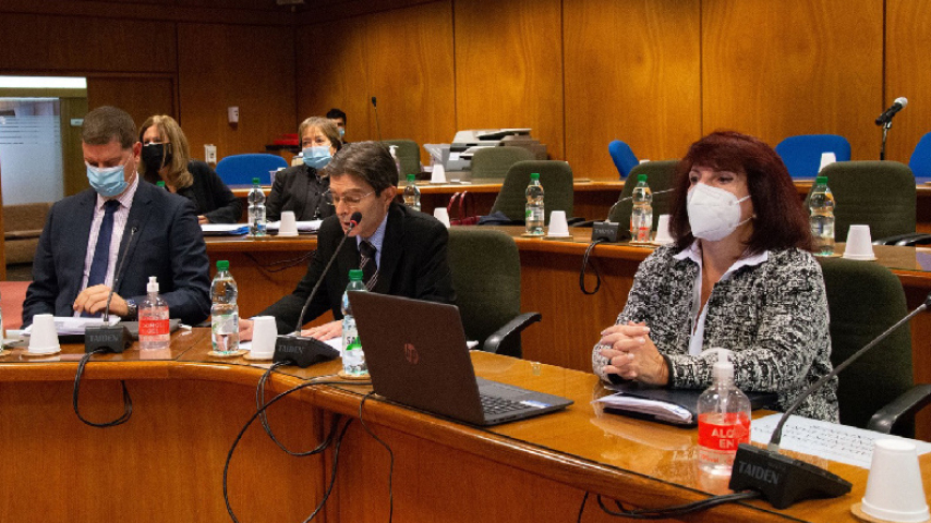 reunion-parlamento-1