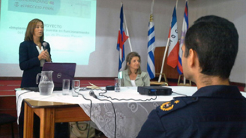 Integrantes del Grupo de implementación del nuevo CPP ofrecen charla informativa en la localidad de Guichón