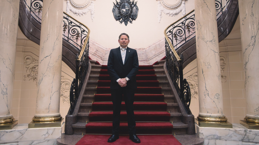 Dr. José Luis Nicola